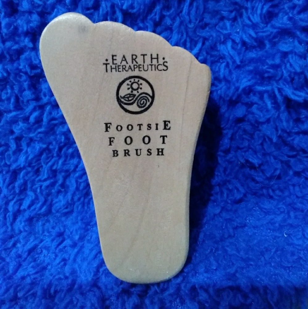 LAST ONE! Earth Therapeutics Footsie brush